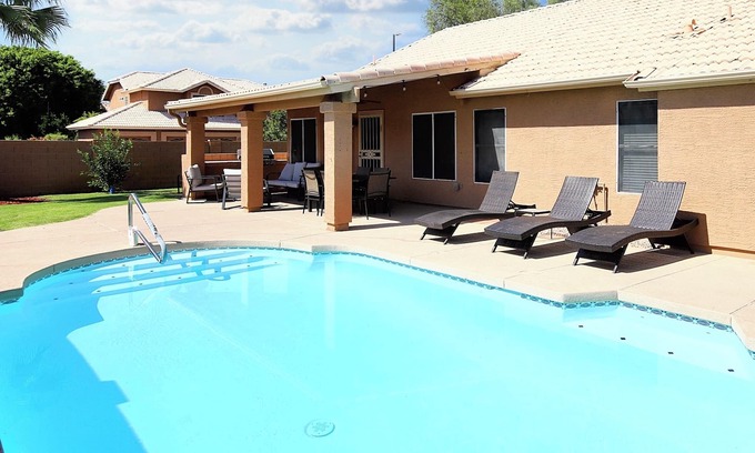 Superstition Springs House | Heated Pool -4BR Near AZ AthleticGrounds with BBQ and great backyard