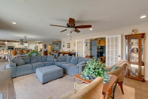 Port Charlotte - Charlotte Harbor House | Heated Pool and Chefs Kitchen Port Charlotte Home!