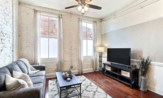 Historic District - North Condo | Heated Pool, Broughton Street Rental