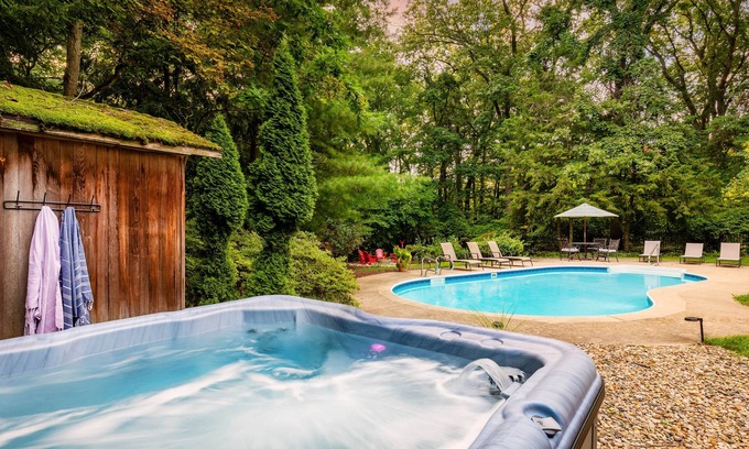Grand Beach House | Heated Pool | Hot Tub | Sauna