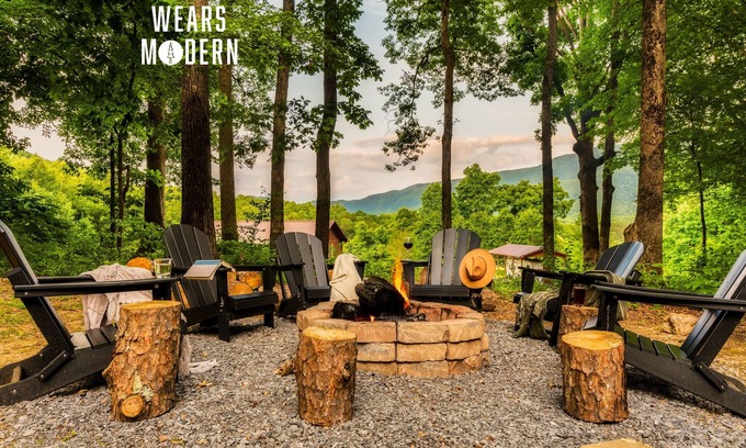 Wears Valley Cabin | Heated Pool & Spa!/Firepit/Views/Location/Yard/Style!