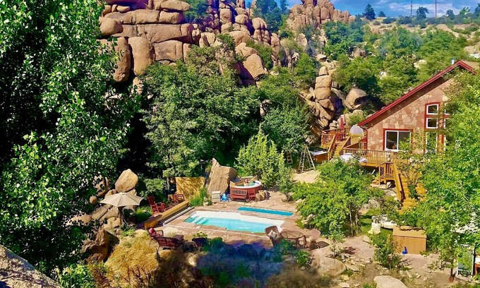 Prescott House | Heaven on Earth Retreat's Spectacular Suite in Prescott's Gorgeous Granite Dells