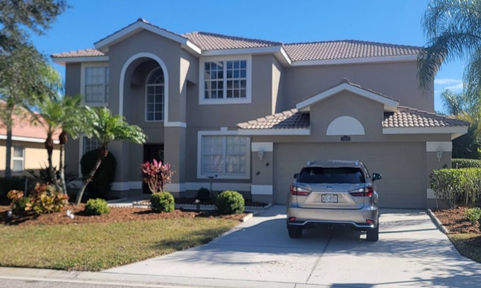 Braden River House | Heavenly Pool Home on a Golf Course