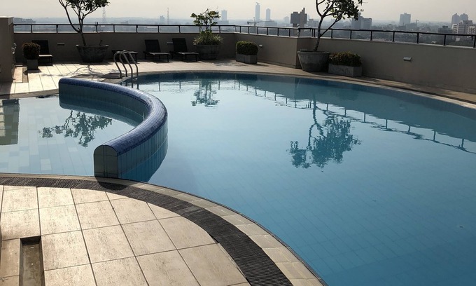 Suduwella Apartment | Hedges Court Residencies Town Hall-2 Room 3 Bed Apartment