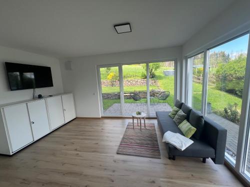 Kuerten Apartment | Helle, moderne Wohnung im Grünen