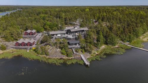 Rauma Cabin | Helmiranta, helmi merenrannassa