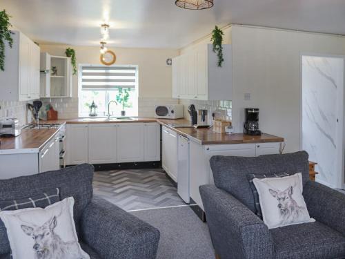 Rhoshirwaun House | Hen Fecws