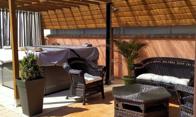 Hendaye House | Hendaye 6km from the beach house with jacuzzi 4 bedrooms 8 persons