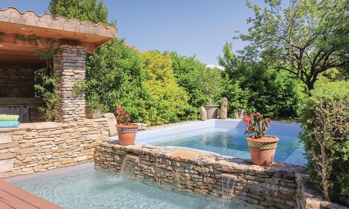 Saint-Paul-Trois-Chateaux House | Here is offered a wonderful vacation accommodation with two pools.