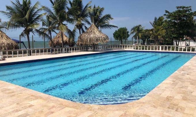 Tolu House | Hermosa Cabaña Frente al Mar