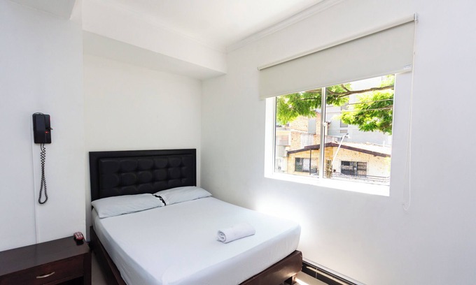 Laureles - Estadio Hotel | Hermosa Habitacion Estandar Doble En Laureles Estadio