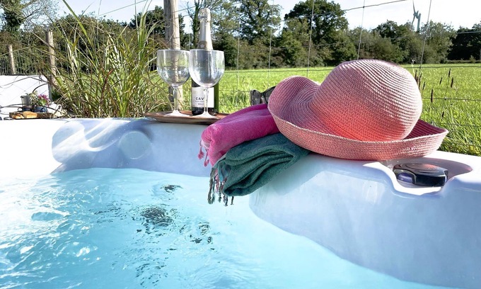 Lifton House | Heron Lodge, 10 Roadford Lake Lodges