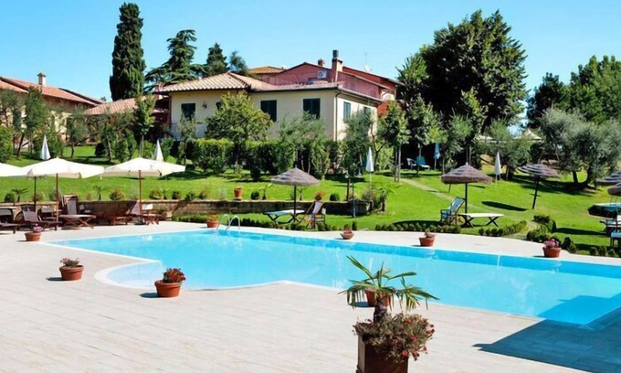 Fucecchio Apartment | Hesse farm holiday Borgo Pinete