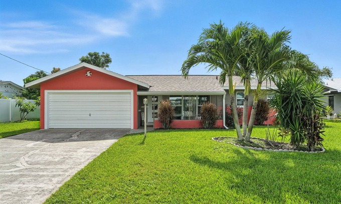 Yacht Club House | HGTV Featured! Coral Escape – Pool, Canal Access, Waterfront & Beach Nearby