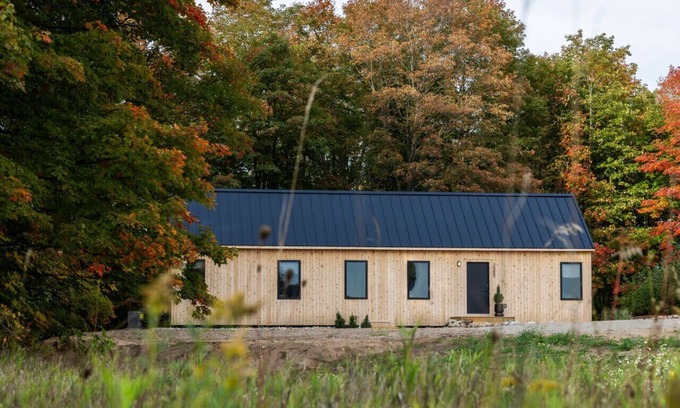 Petoskey Cabin | Hidden Acres Vestur Cabin