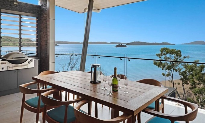 Hamilton Island Apartment | Hidden Cove 5 , Hidden Cove Apartment 5