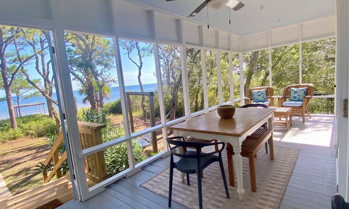 Saint Teresa House | Hidden Gem of St. Teresa Beach, Fl - 2/2 + bonus room