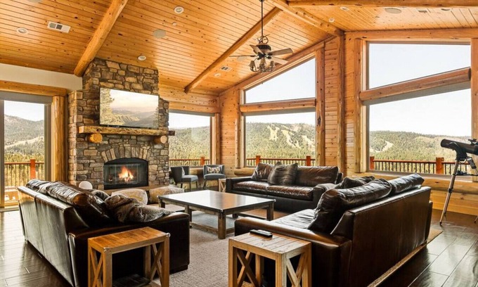 Castle Glen Estates Apartment | Hidden Haven Estate + Big Bear Lake Views + Snow Play