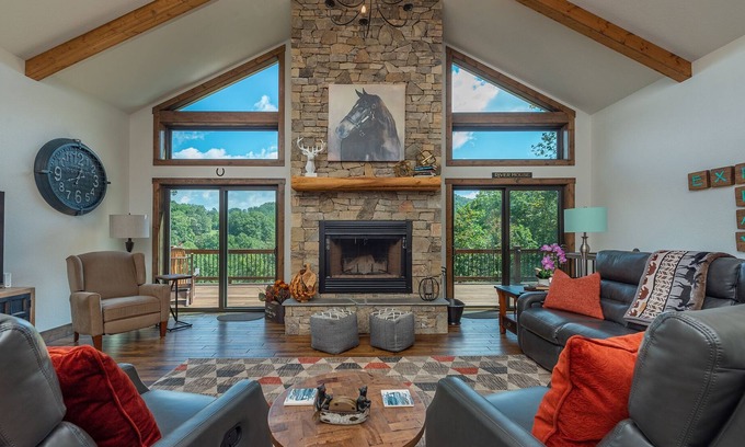 Burnsville House | Hidden River Ridge | River Access + Mountain Views