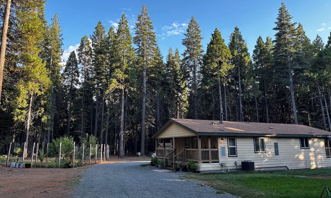 Alta House | Hideaway Homestead Secluded, Family Escape