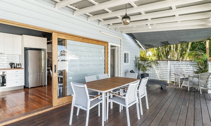 Yamba House | High Fives | In The Heart of Town and Pet Friendly