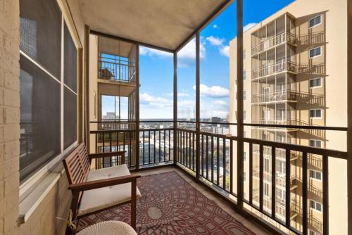 Downtown Atlanta House | High-Quality Downtown Living - Skyline View