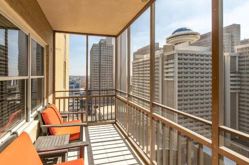 Downtown Atlanta House | High Rise Downtown Condo with Skyline View
