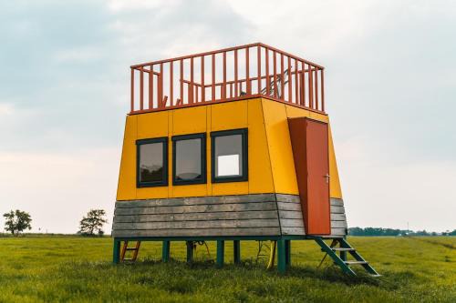 Vleteren Other | Hihahut De Zonnepost