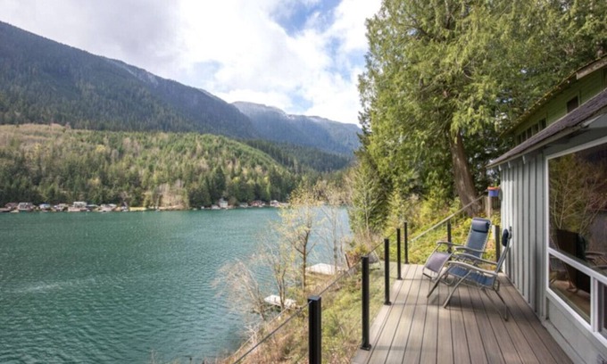 Port Angeles Cabin | Hikers Haven At Lake Sutherland - Great exploring the North Olympic Peninsula