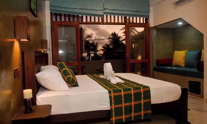Hikkaduwa Villa | Hikkaduwa Hign-End Villa Steps from the Beach