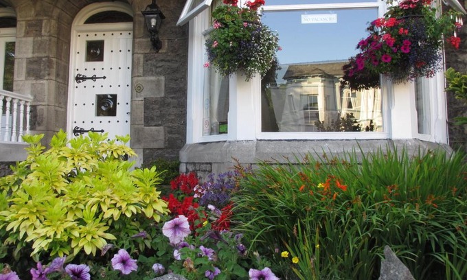 Kendal Bed & Breakfast | Hillside Bed & Breakfast