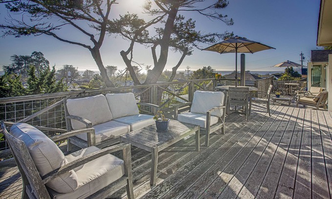 Stinson Beach House | Hillside Cottage with Expansive Ocean Views