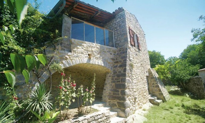 Brujas House | Hilltop Hideaway near Beaulieu