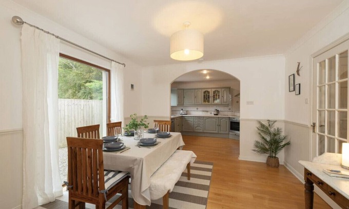 Marybank House | Hillview, Self-Catering Holiday Home, Muir of Ord