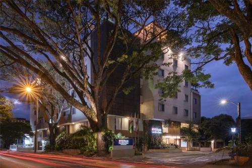 Campestre Hotel | Hilton Garden Inn Cali Ciudad Jardin