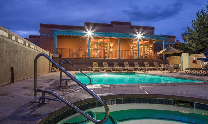 Northeast Santa Fe Hotel | Hilton Vacation Club Villas de Santa Fe