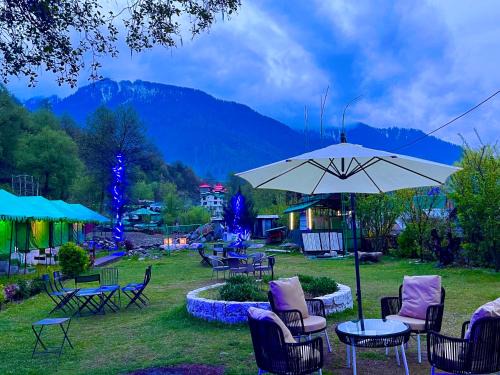 Manali Hotel | Himalayan Hill Queen Resort, Manali M98160-43400