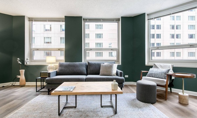 Rush and Division Apartment | Hip River North 1BR w/Gym, W/D, near Magnificent Mile, by Blueground
