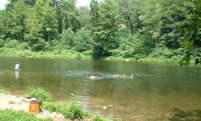 Chambonas House | Historic (1741), price according to: 4 to 15 people. swimming in riv. at 150 m