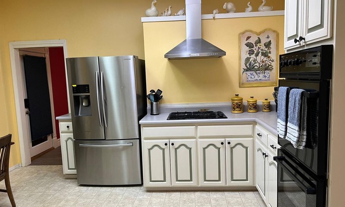 Colfax House | Historic 4 Bed 3 Bath Victorian home in the heart of Colfax!