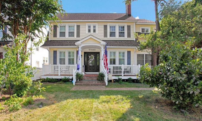Annapolis House | Historic Annapolis Charmer <1Mile to NMC Stadium