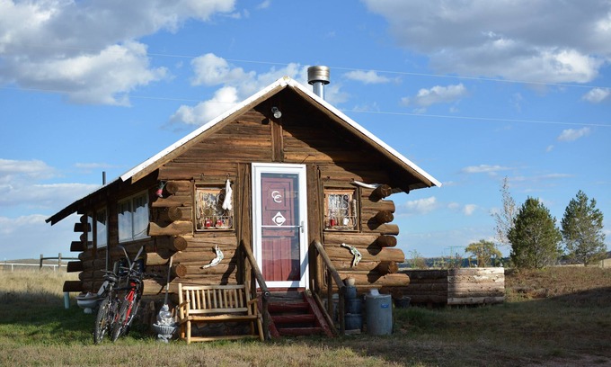 Livermore Cabin | Historic Cabin with Hot tub, Sauna