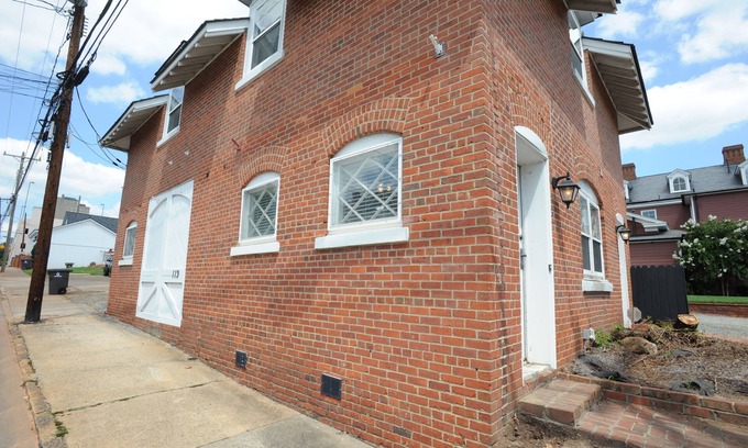 Winston - Salem House | Historic Carriage House in Walkable Downtown Winston-Salem