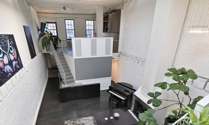 Old Market House | Historic Downtown Old Market Gem
