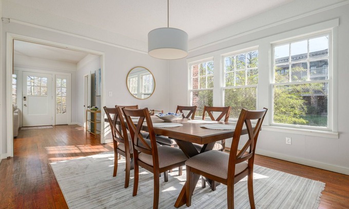 Crestline Heights House | Historic Highland Park 4 Bedroom House