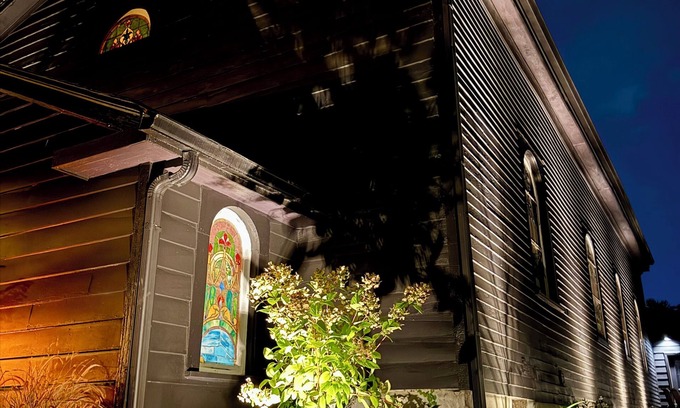 Lafayette House | Historic Hope Chapel