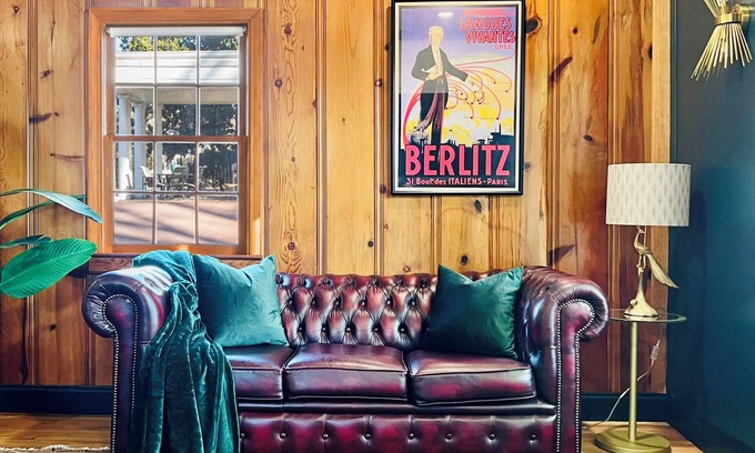 Murfreesboro House | Historic Speakeasy+Downtown Murfressboro+Hot Tub