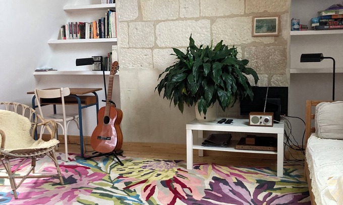 Old Town Apartment | HISTORICAL CENTER, THE RED STAIRCASE