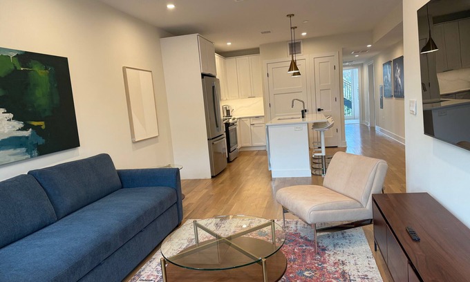 Hoboken Apartment | Hoboken Loft Hideaway - walk to PATH