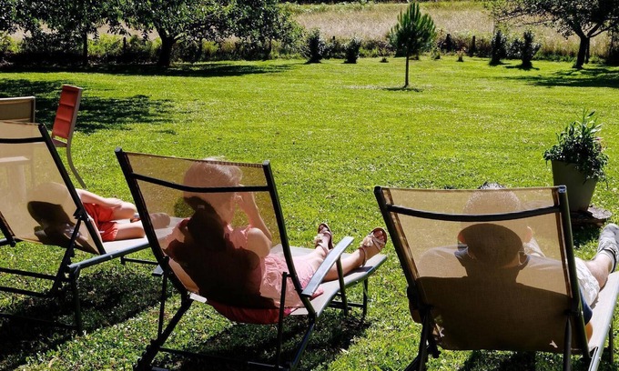 Saint-Pardoux-l'Ortigier House | Holiday Home 'Gîte Saint Pardoux L'ortigier' with Private Terrace, Private Garden and Wi-Fi